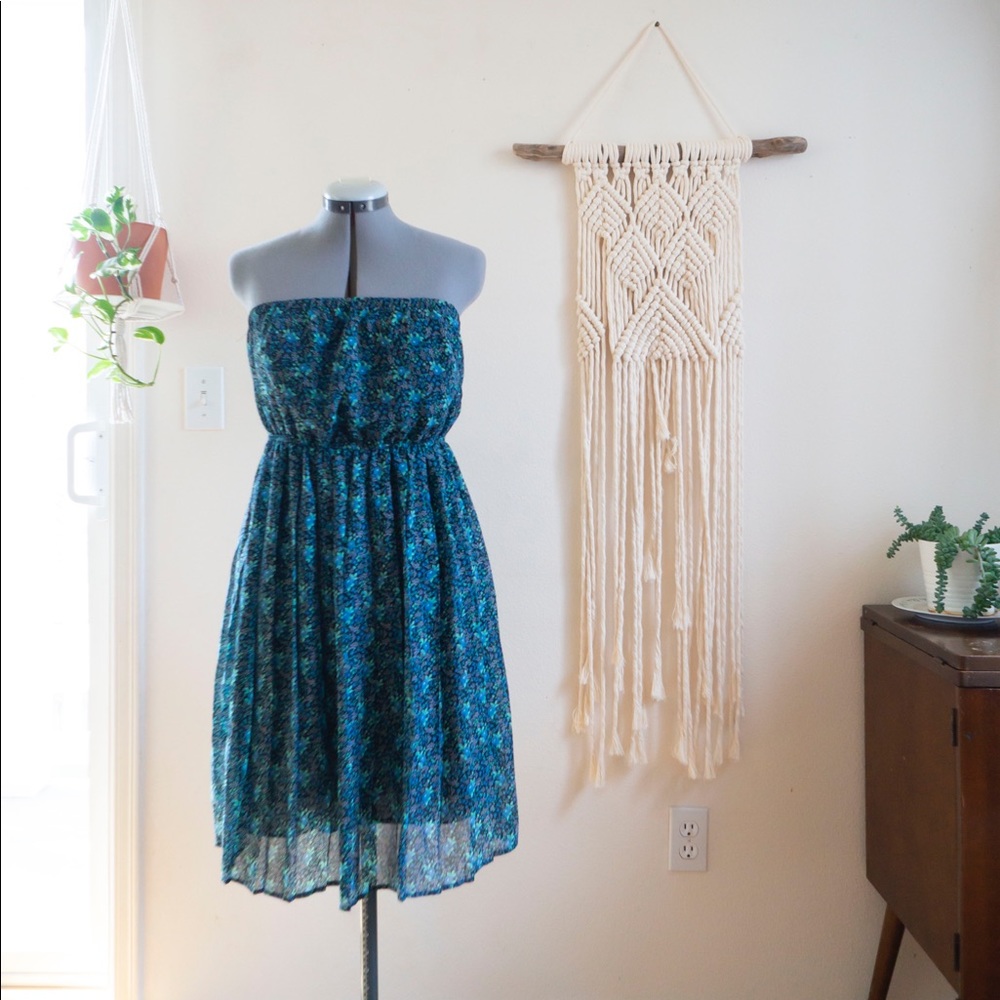 Urban Outfitters Kimchi Blue (S) floral dress